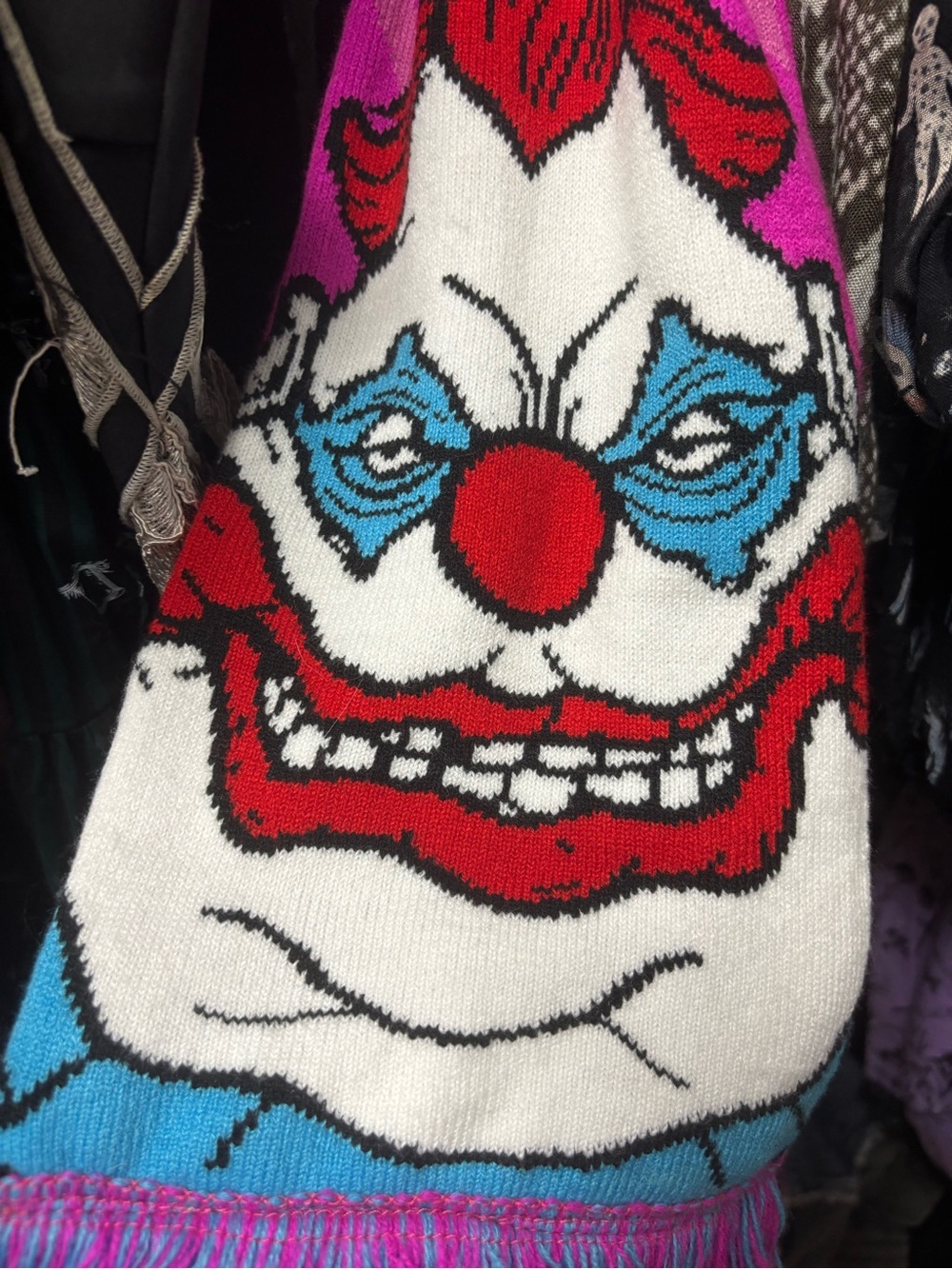Killer Klowns Fatso pink and purple scarf